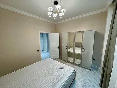 Satılır 2 otaqlı mənzil 82 m²