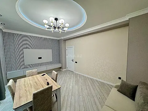 Satılır 2 otaqlı mənzil 82 m²