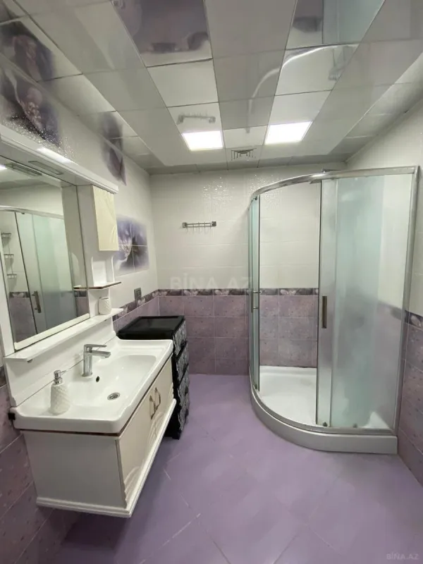 Kirayə verilir 3 otaqlı mənzil 160 m²