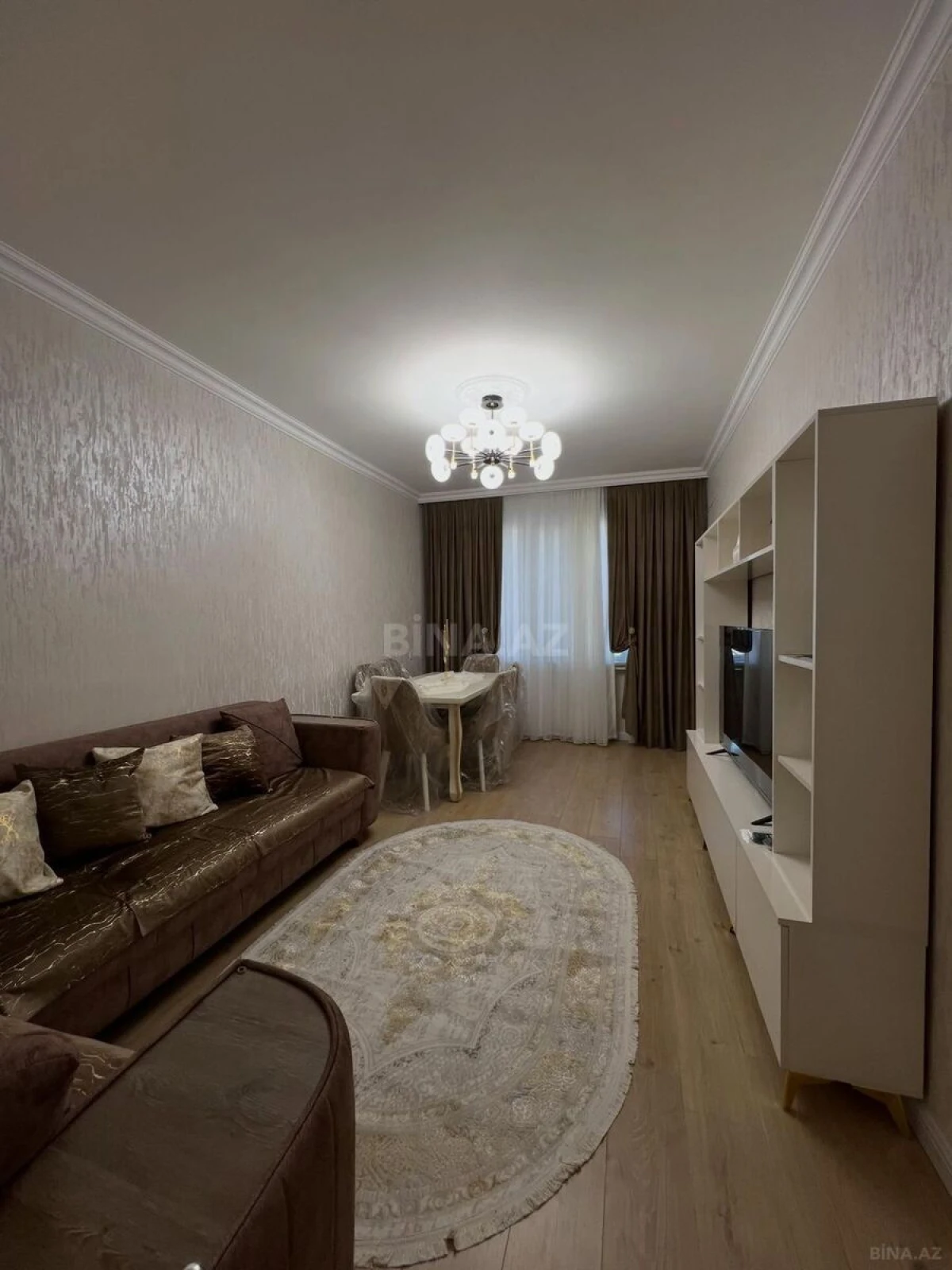 Satılır 2 otaqlı mənzil 67 m²