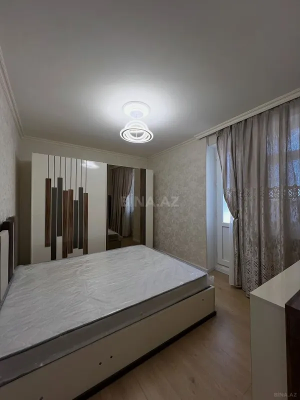 Satılır 2 otaqlı mənzil 67 m²