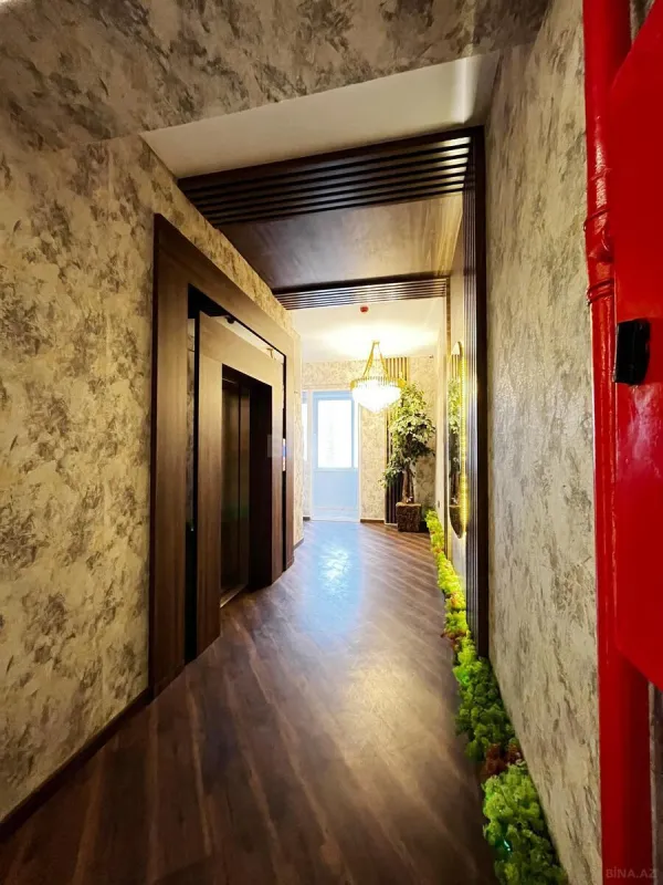 Kirayə verilir 4 otaqlı mənzil 170 m²