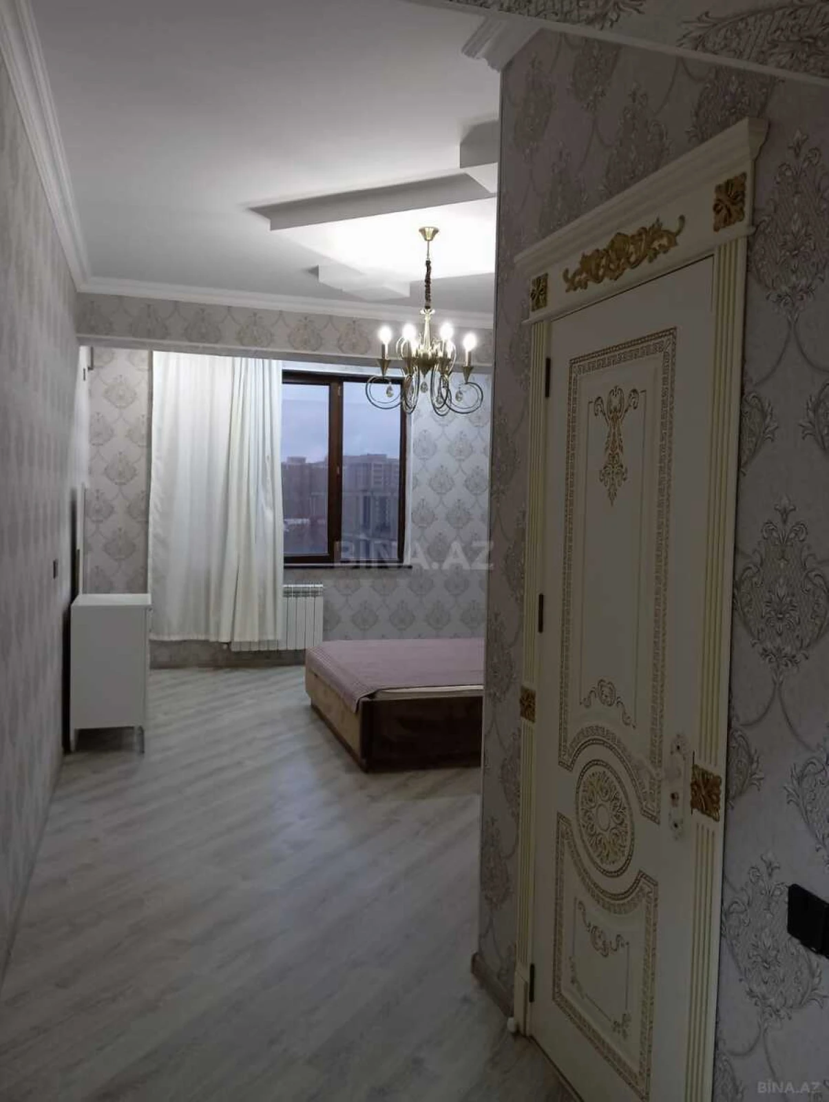 Satılır 2 otaqlı mənzil 88.2 m²