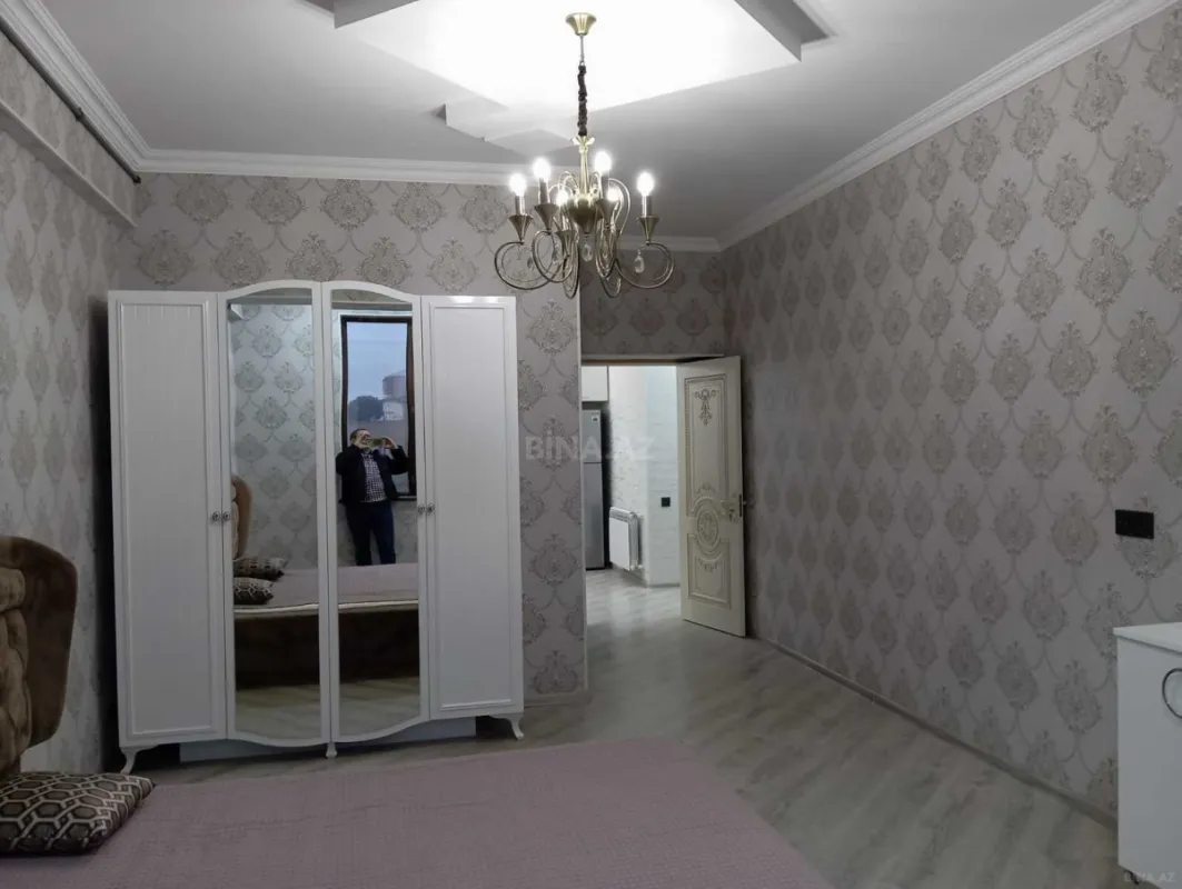 Satılır 2 otaqlı mənzil 88.2 m²