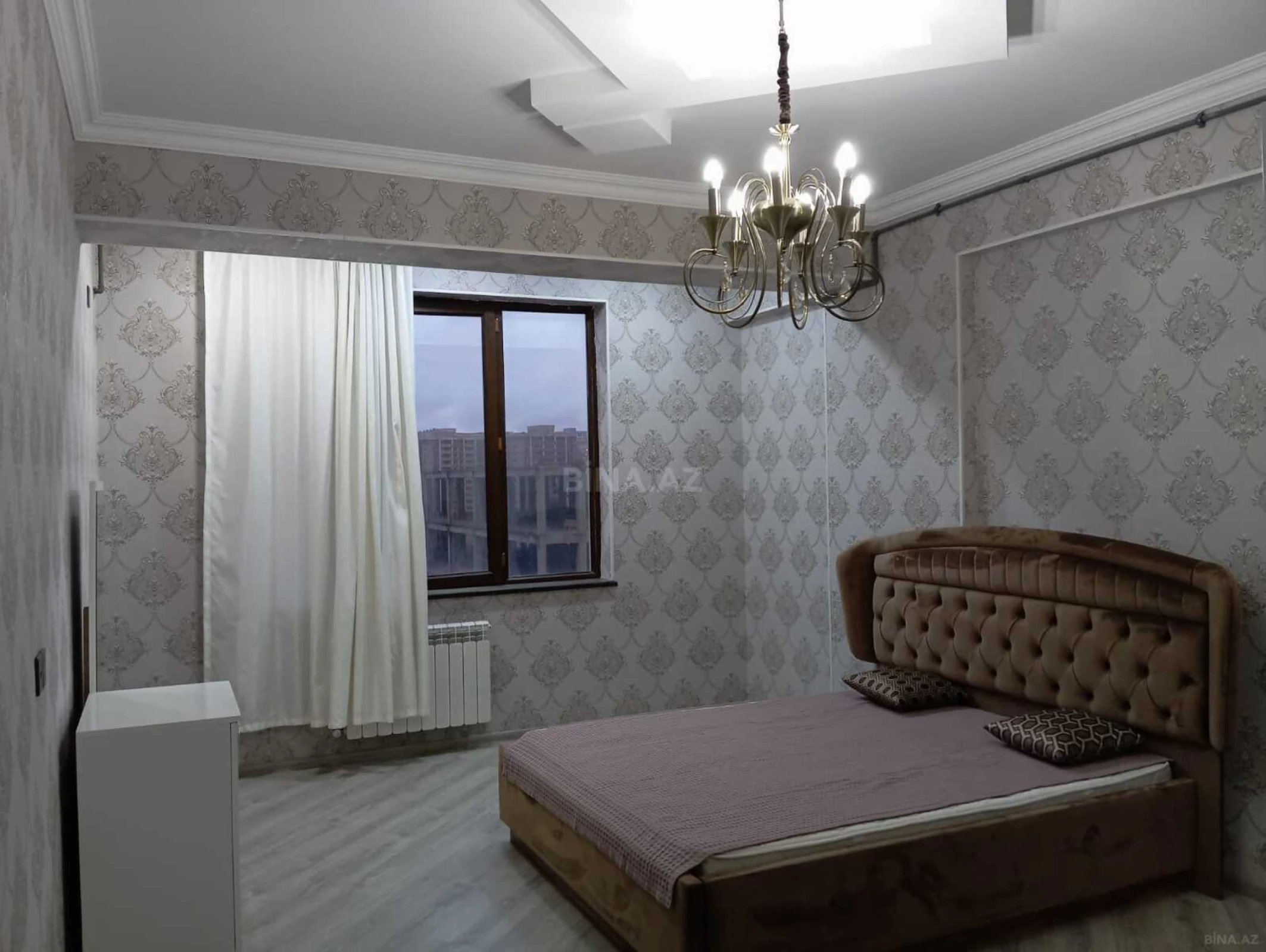 Satılır 2 otaqlı mənzil 88.2 m²
