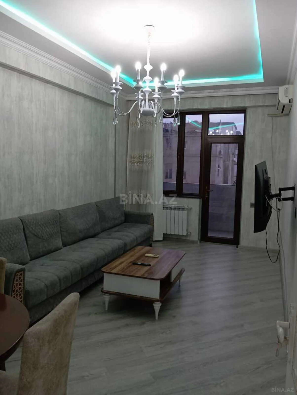 Satılır 2 otaqlı mənzil 88.2 m²