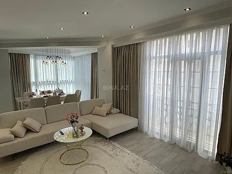 Satılır 3 otaqlı mənzil 112 m²