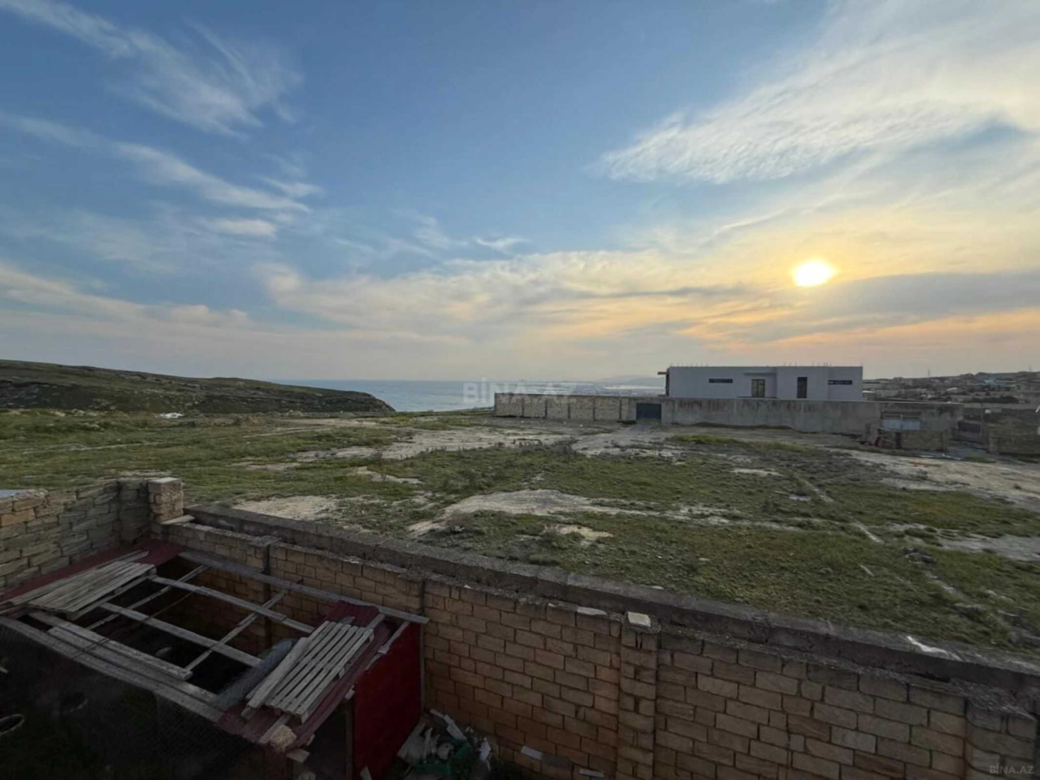 Satılır torpaq sahəsi 10 m²