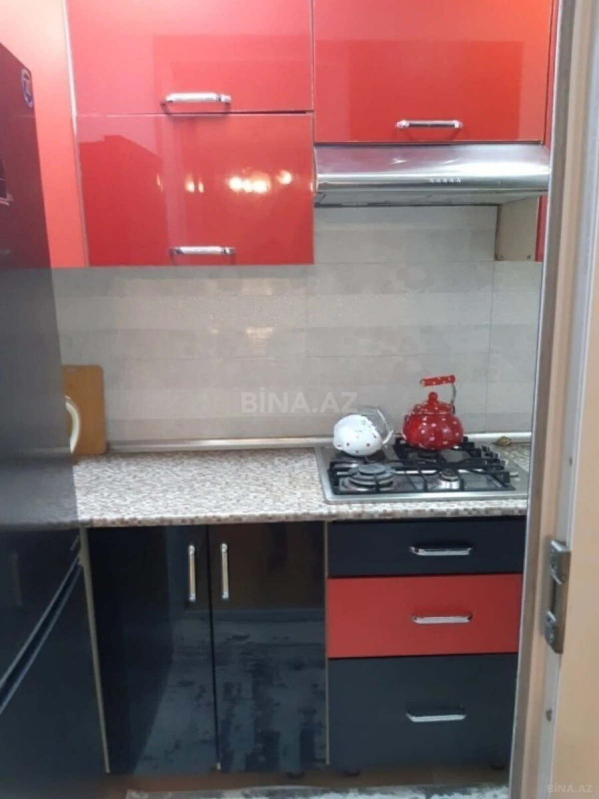 Kirayə verilir 2 otaqlı mənzil 50 m²