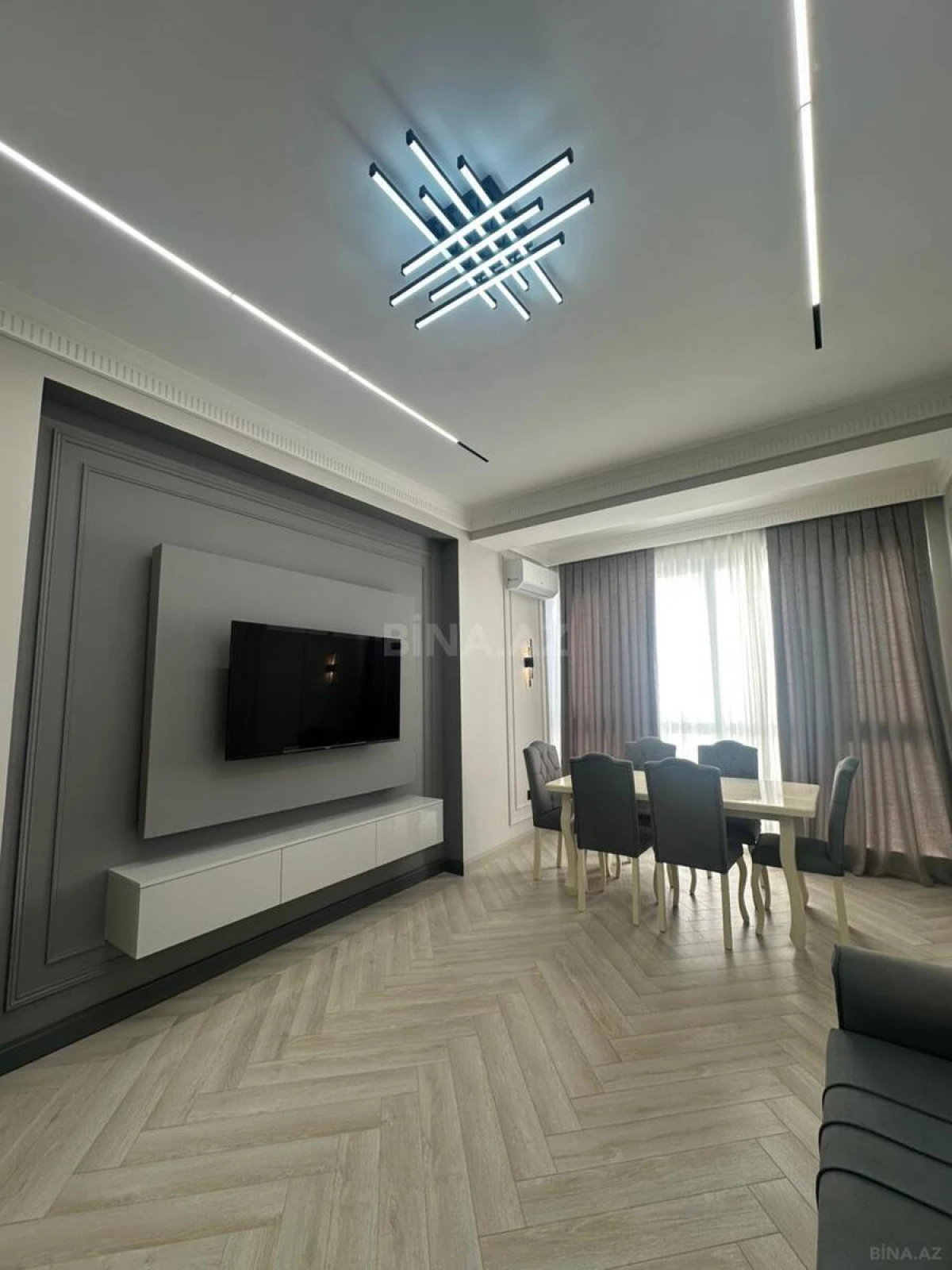 Kirayə verilir 3 otaqlı mənzil 101 m²