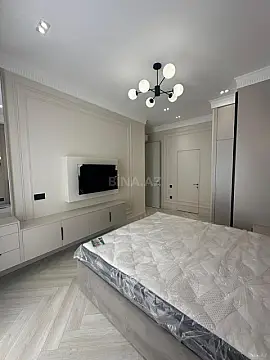 Kirayə verilir 3 otaqlı mənzil 101 m²