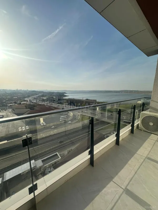 Kirayə verilir 3 otaqlı mənzil 101 m²