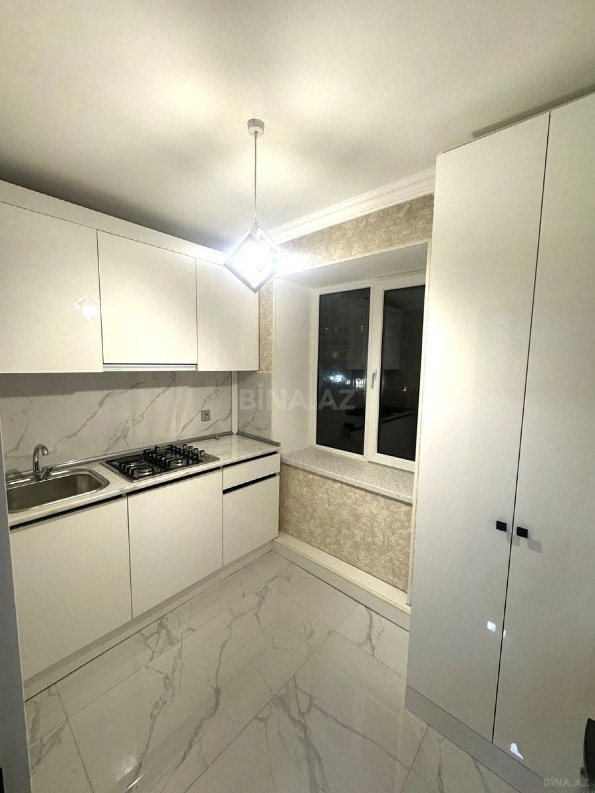 Satılır 2 otaqlı mənzil 60 m²