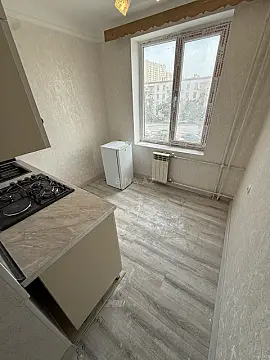 Kirayə verilir 1 otaqlı mənzil 40 m²