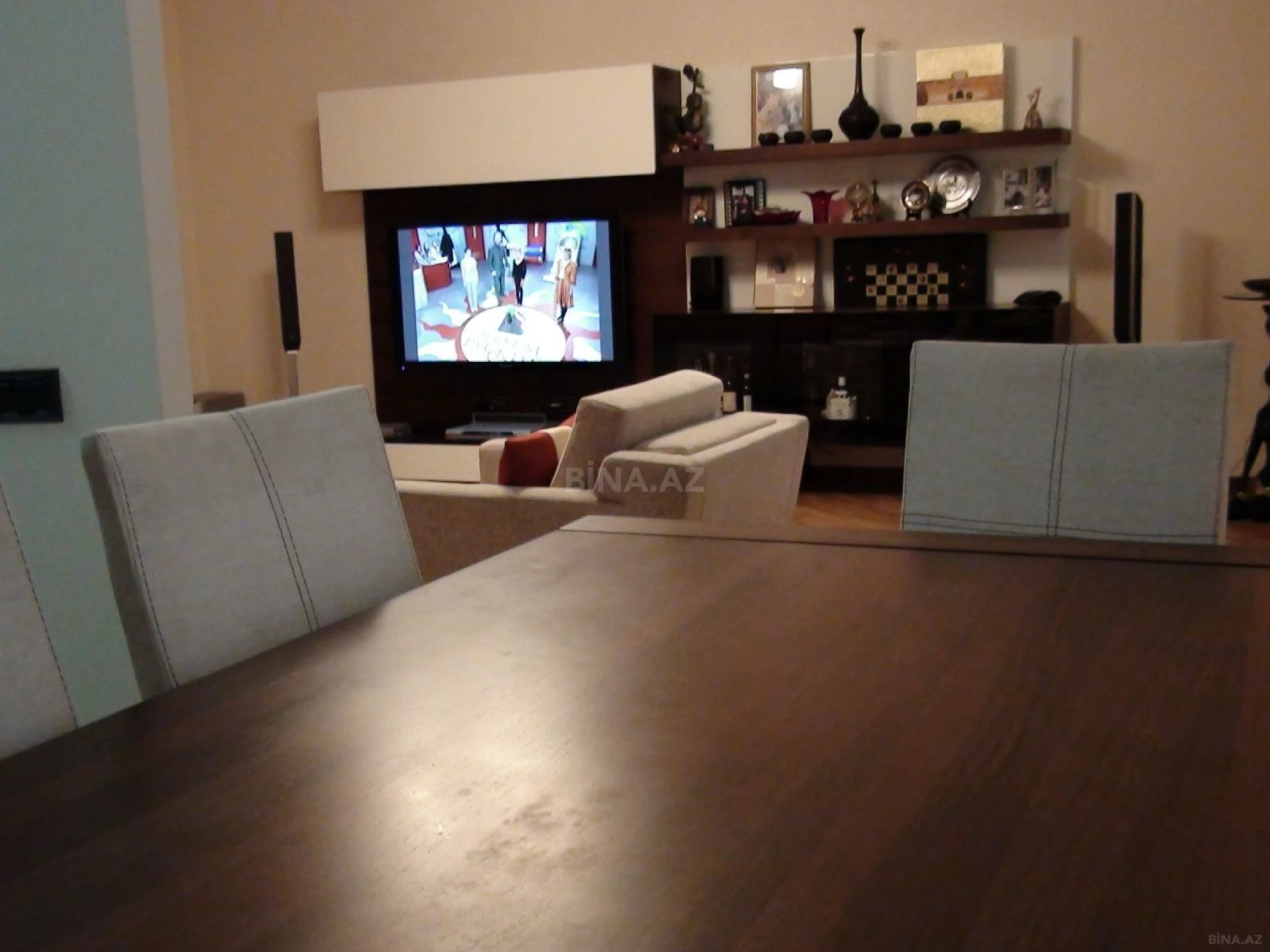 Kirayə verilir 3 otaqlı mənzil 75 m²