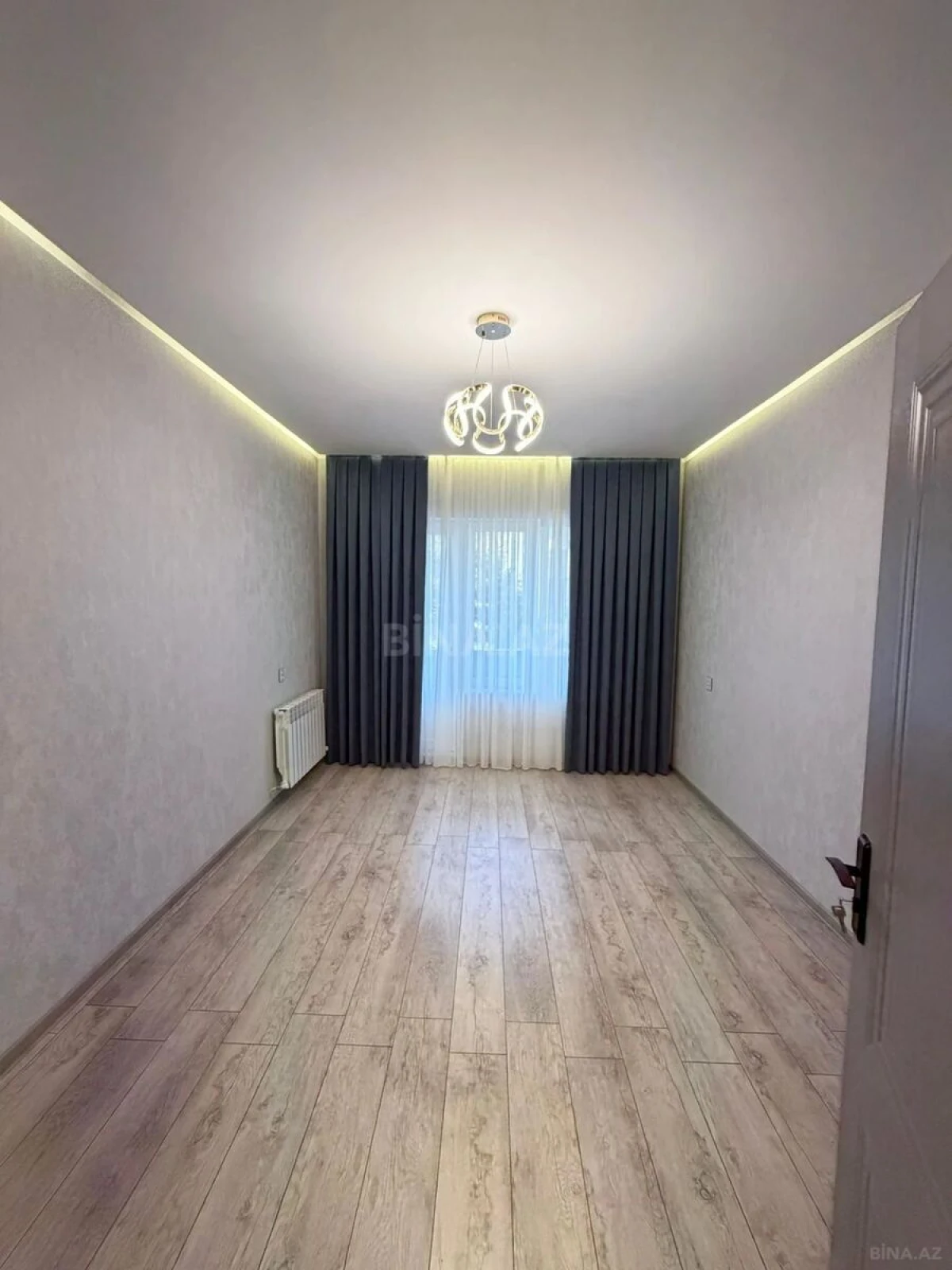 Satılır 3 otaqlı mənzil 85 m²