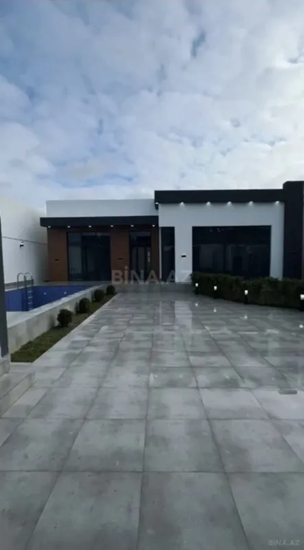 Satılır 4 otaqlı həyət evi 130 m²