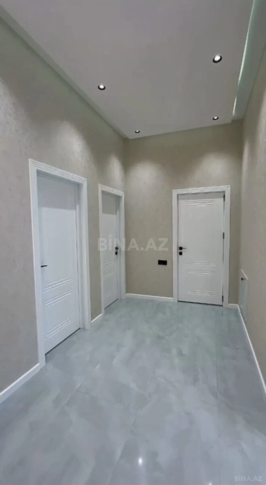Satılır 4 otaqlı həyət evi 130 m²