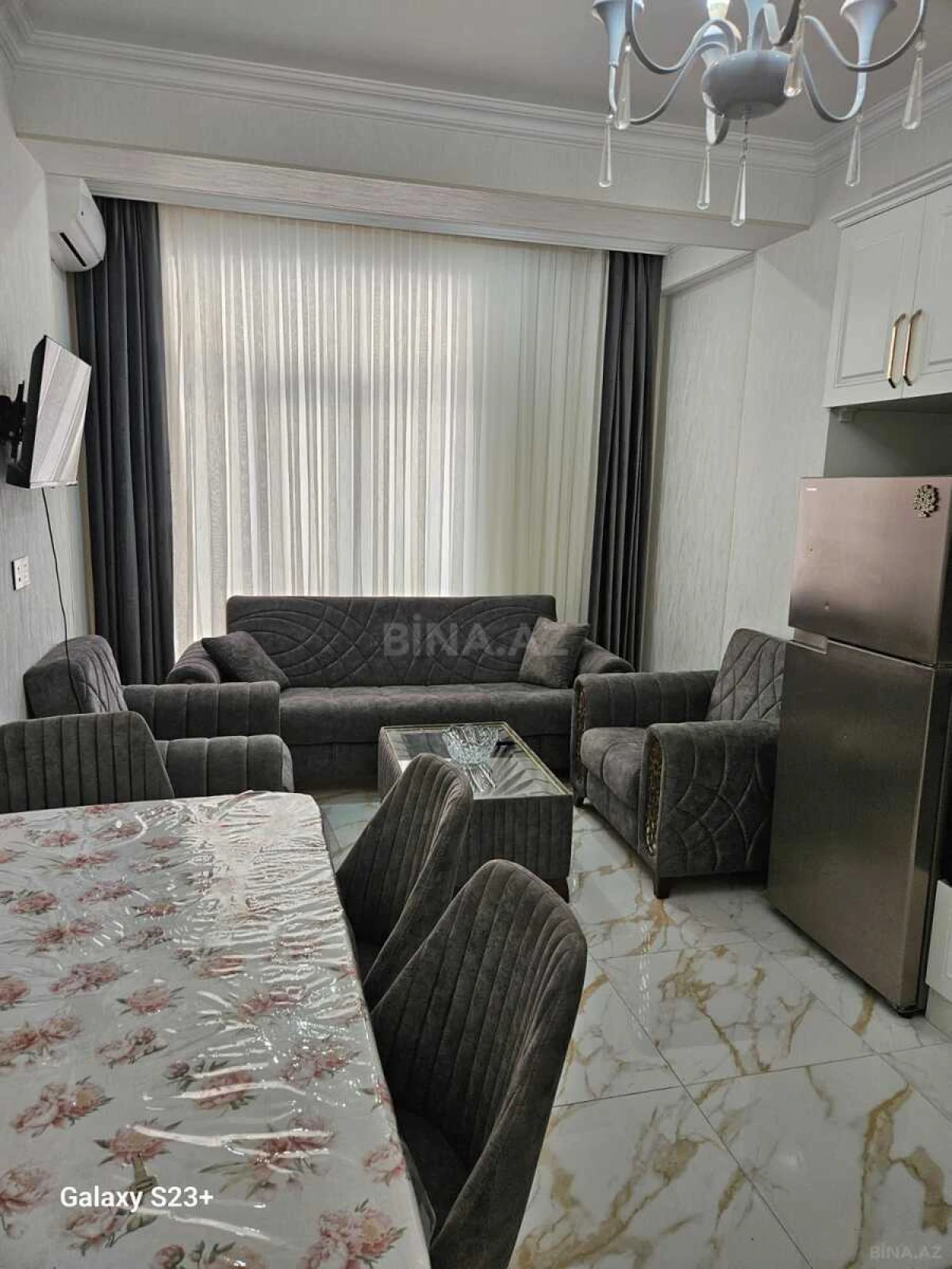 Kirayə verilir 2 otaqlı mənzil 55 m²