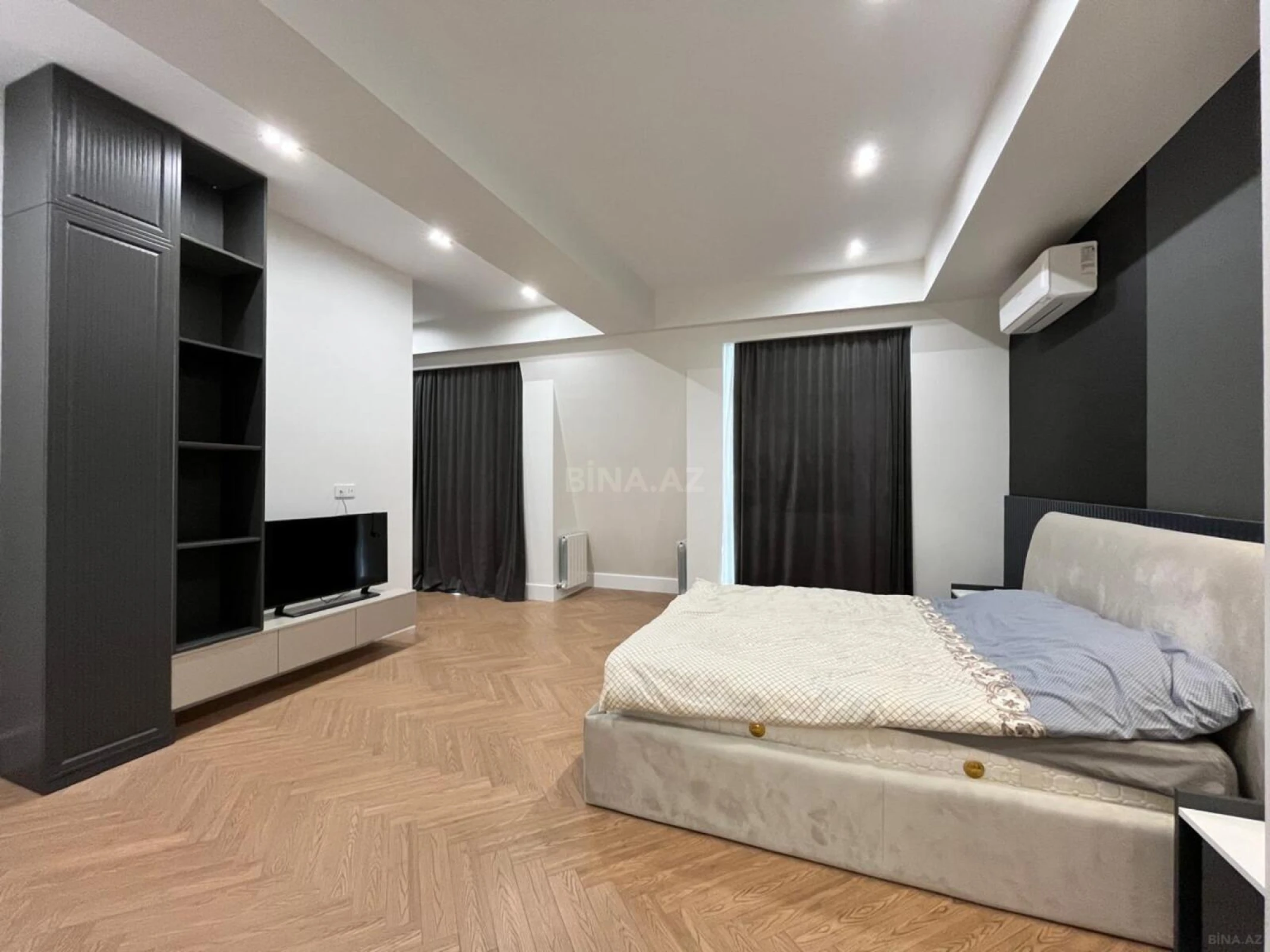 Kirayə verilir 2 otaqlı mənzil 110 m²