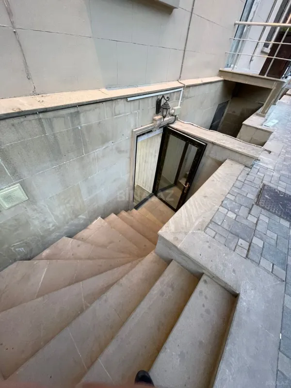 Satılır obyekt 25 m²