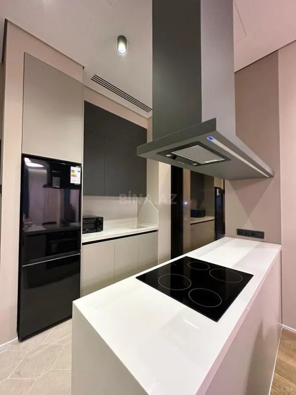 Kirayə verilir 2 otaqlı mənzil 85 m²