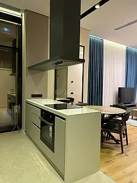 Kirayə verilir 2 otaqlı mənzil 85 m²