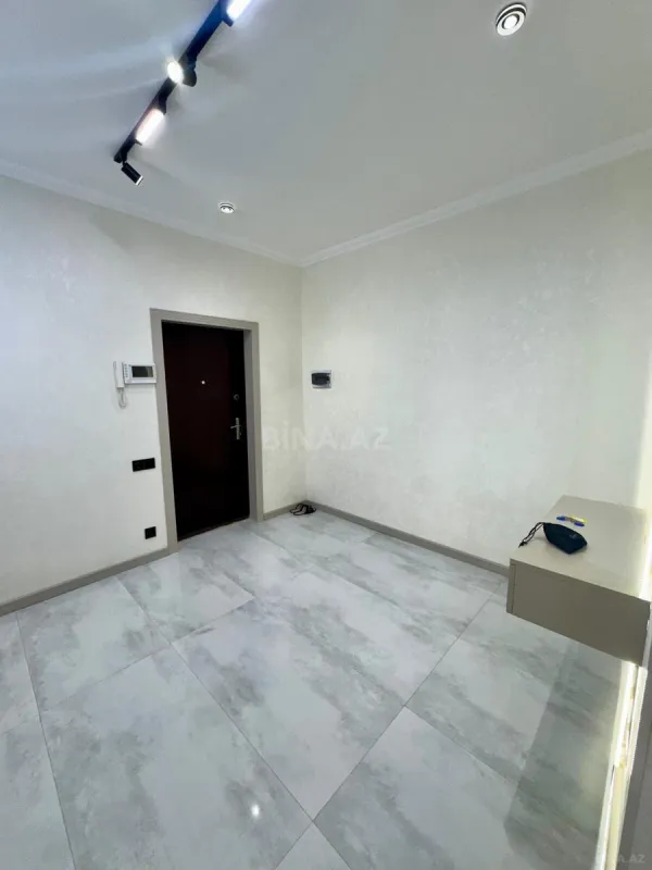 Satılır 3 otaqlı mənzil 95 m²