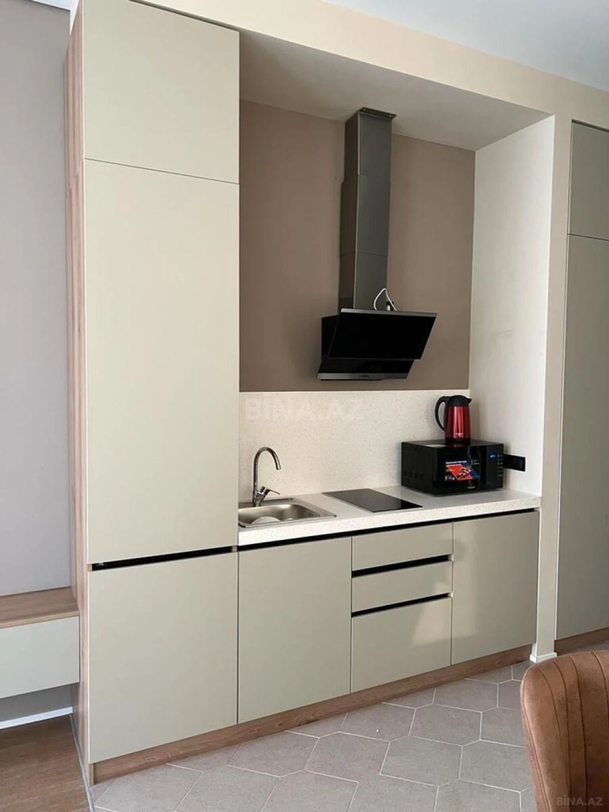 Kirayə verilir 1 otaqlı mənzil 55 m²