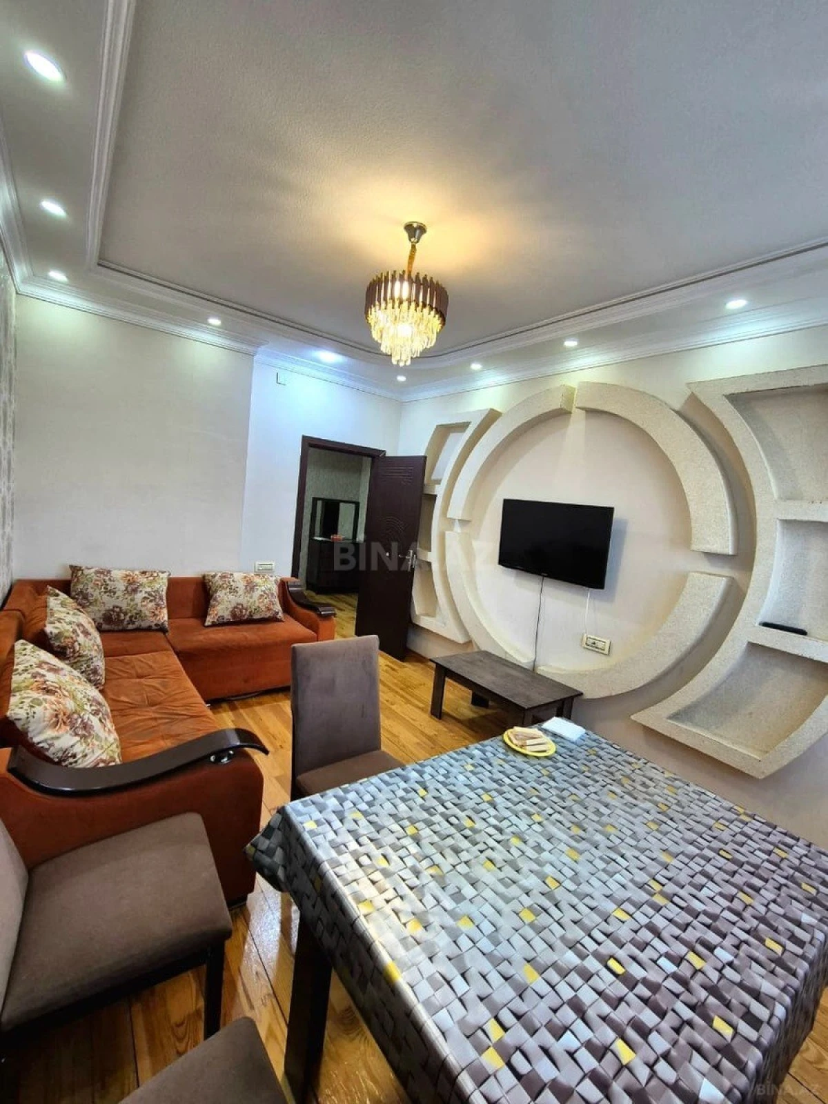 Satılır 2 otaqlı mənzil 54 m²