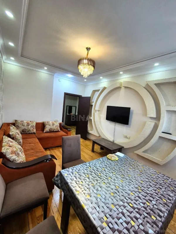 Satılır 2 otaqlı mənzil 54 m²