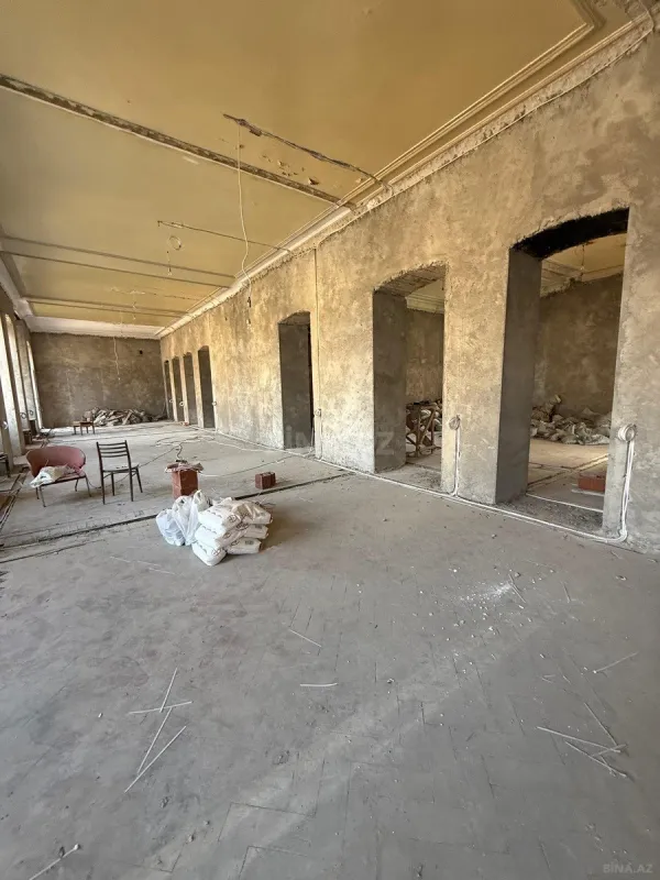 Satılır obyekt 360 m²