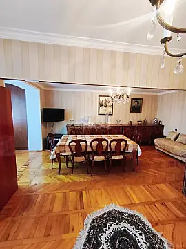 Satılır 3 otaqlı mənzil 75 m²