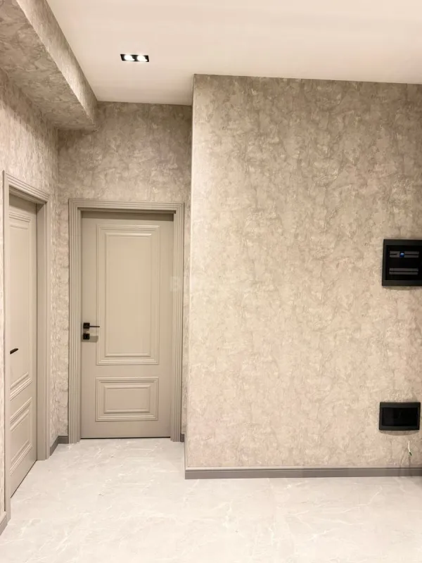 Satılır 2 otaqlı mənzil 75.5 m²