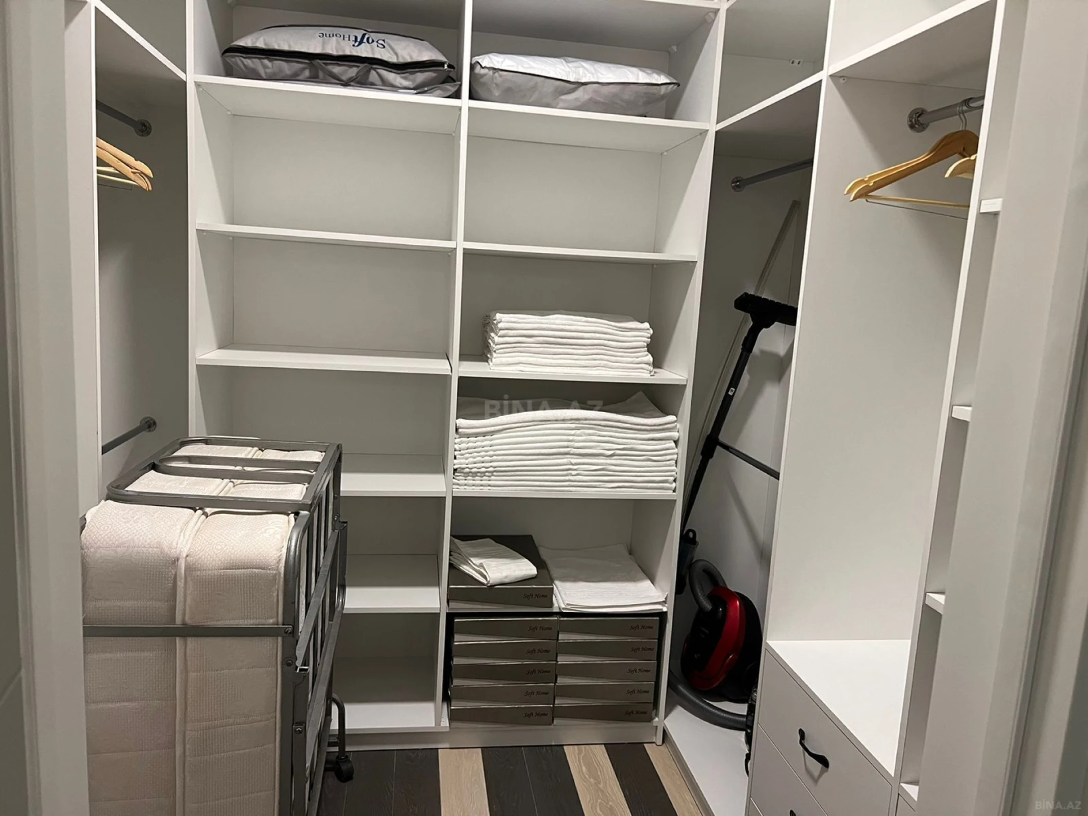 Kirayə verilir 2 otaqlı mənzil 80 m²