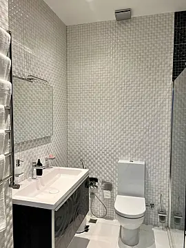 Kirayə verilir 2 otaqlı mənzil 80 m²