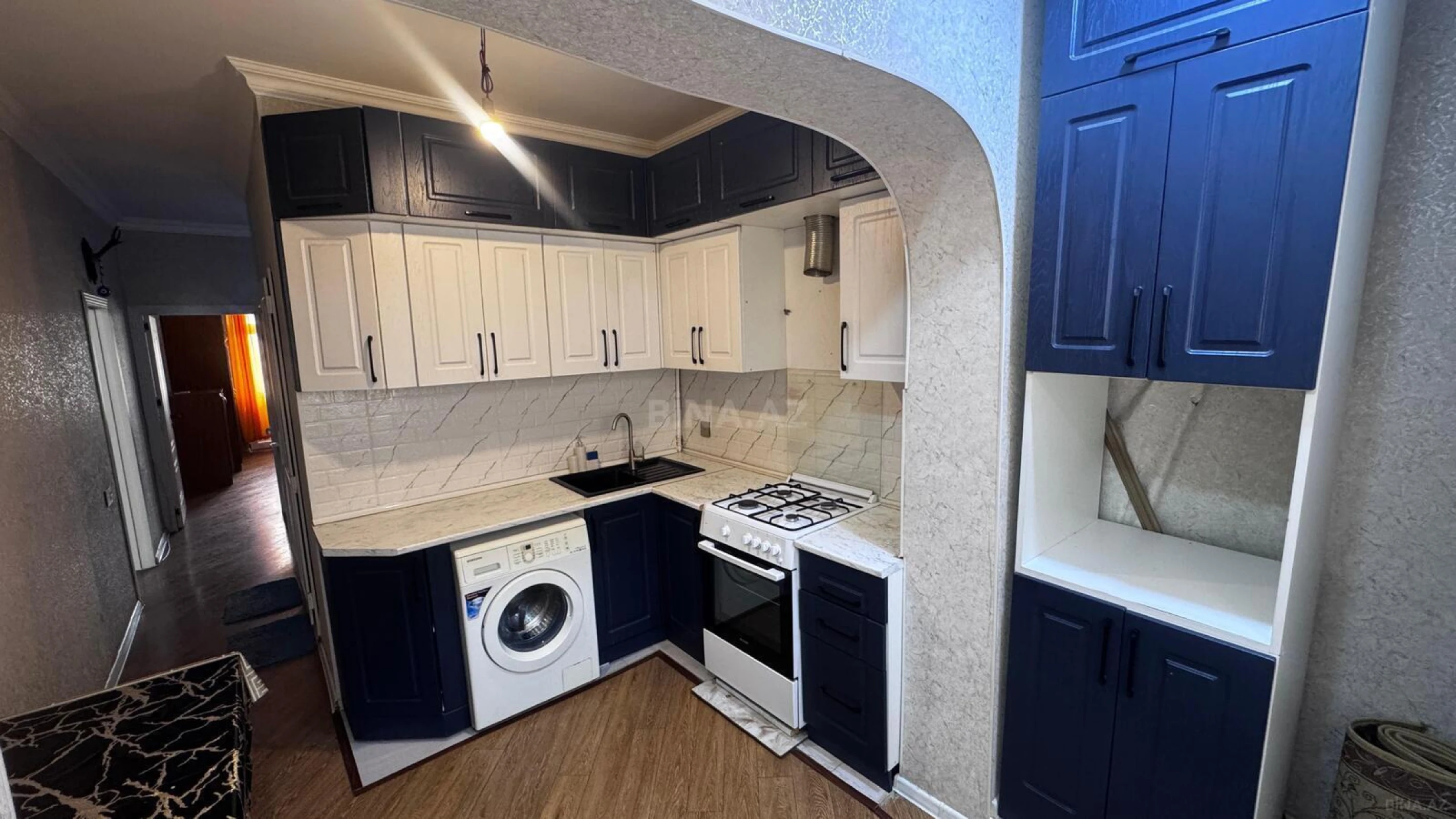 Kirayə verilir 2 otaqlı mənzil 70 m²