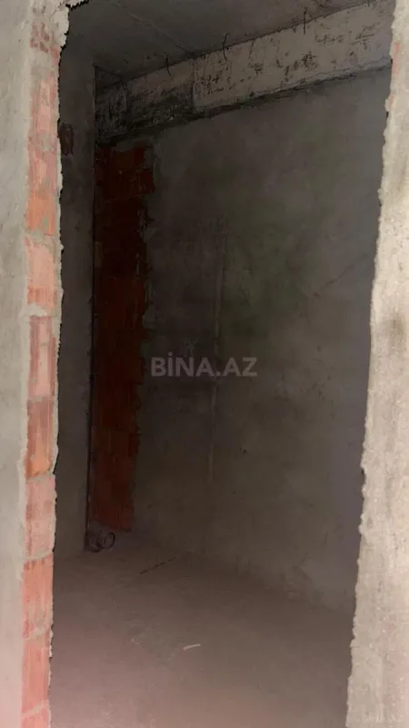 Satılır 2 otaqlı mənzil 82 m²