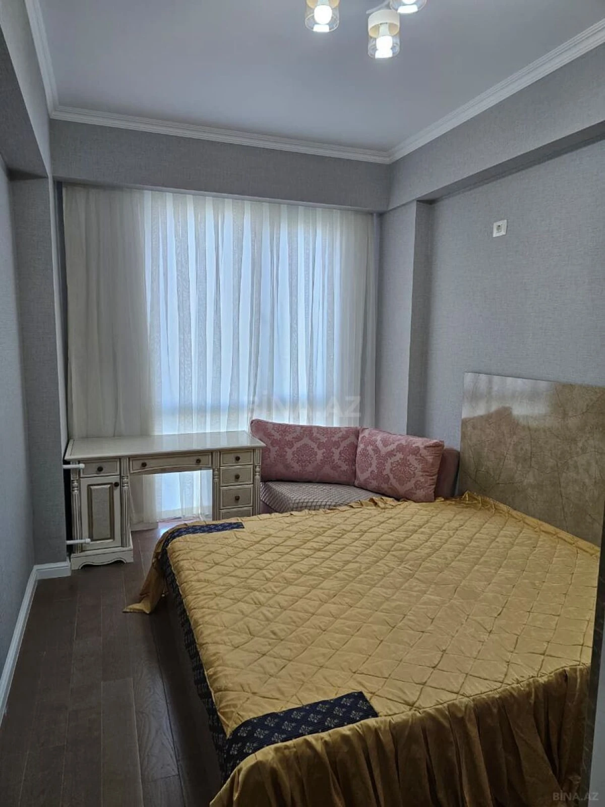 Kirayə verilir 3 otaqlı mənzil 90 m²