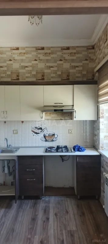 Kirayə verilir 2 otaqlı mənzil 67 m²