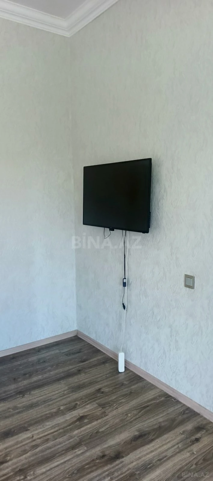 Kirayə verilir 2 otaqlı mənzil 67 m²