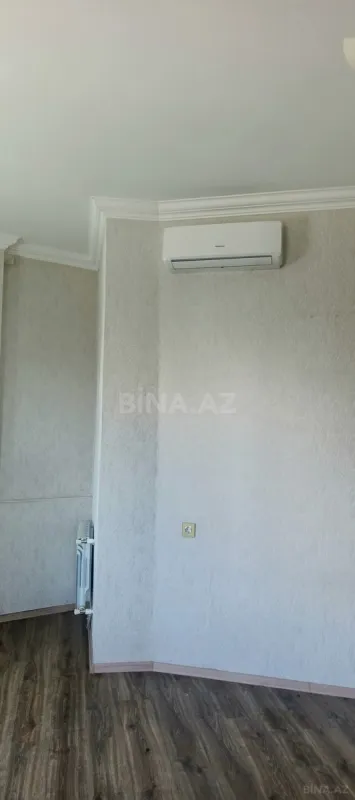 Kirayə verilir 2 otaqlı mənzil 67 m²