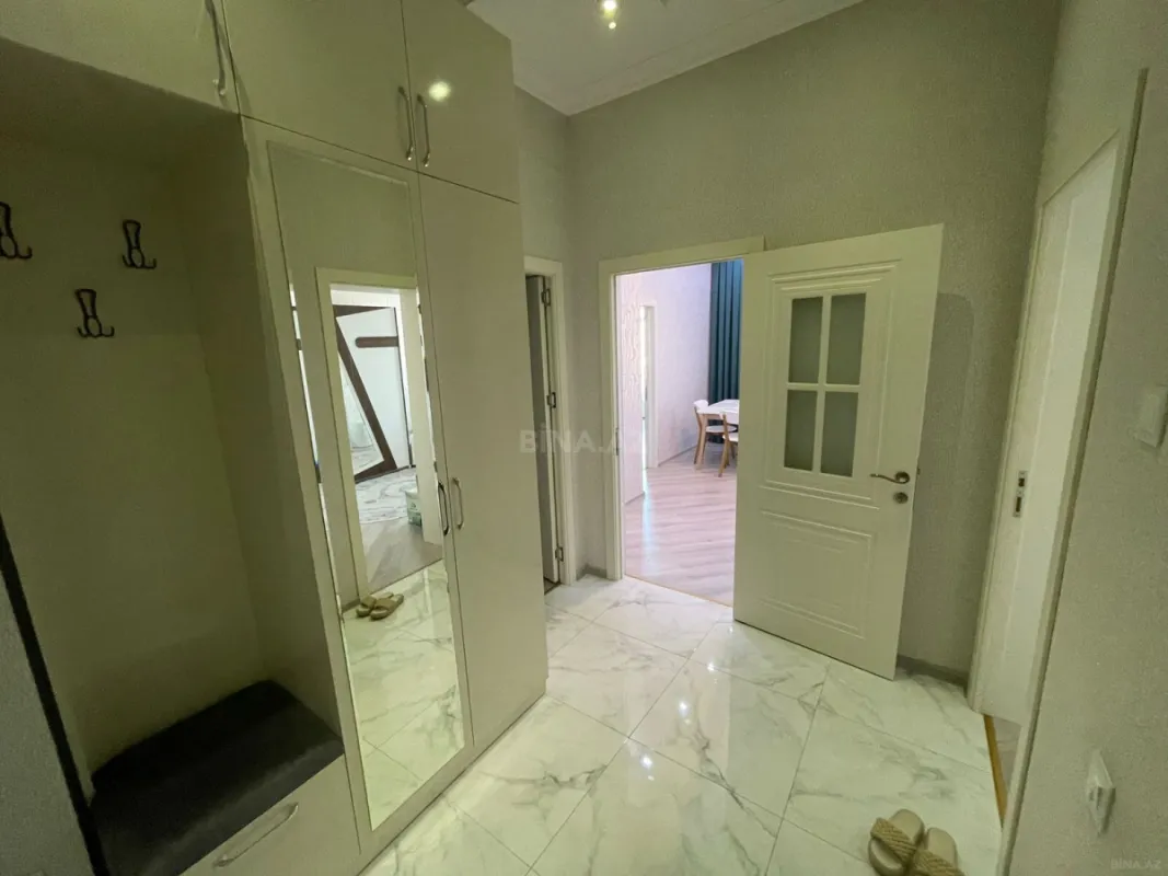 Kirayə verilir 3 otaqlı mənzil 115 m²