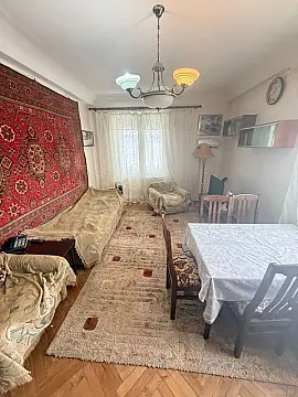 Satılır 2 otaqlı mənzil 42 m²