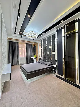 Satılır 3 otaqlı mənzil 164 m²