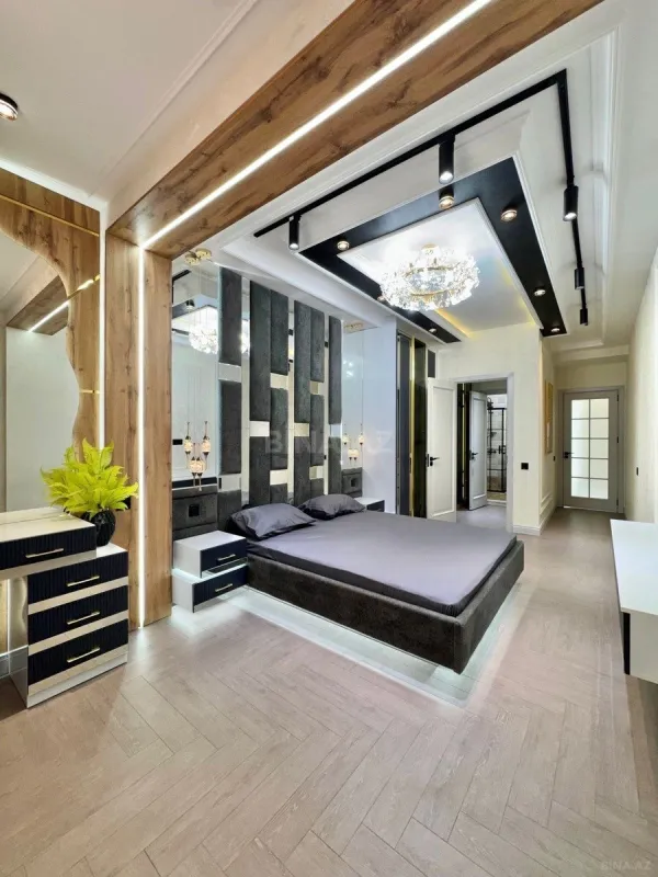 Satılır 3 otaqlı mənzil 164 m²