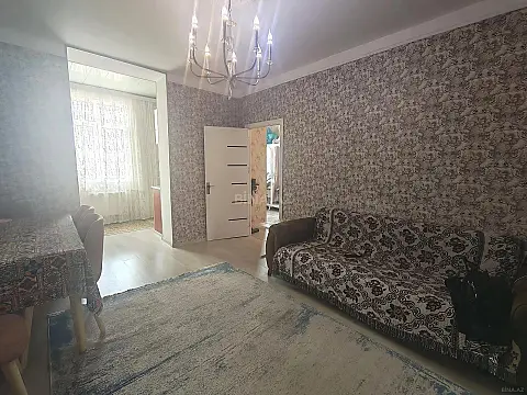 Satılır 3 otaqlı mənzil 60 m²