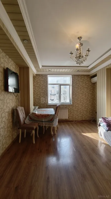 Kirayə verilir 2 otaqlı mənzil 42 m²