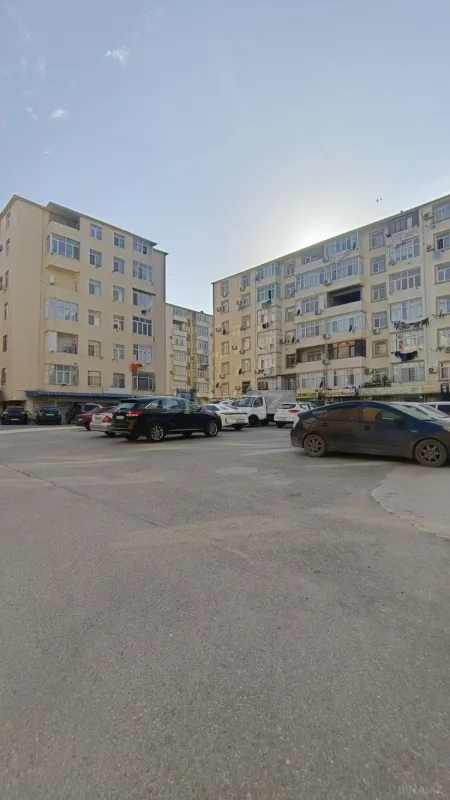 Kirayə verilir 2 otaqlı mənzil 42 m²