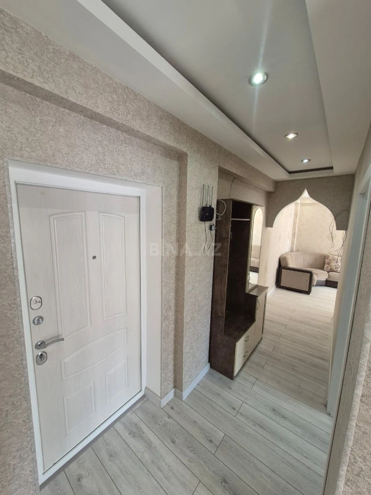 Satılır 3 otaqlı mənzil 70 m²
